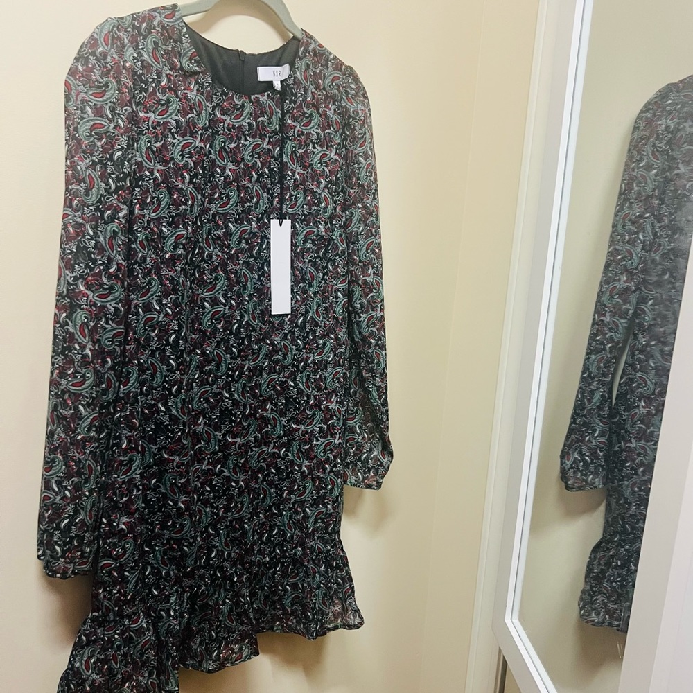 New NSR Size Small Dress